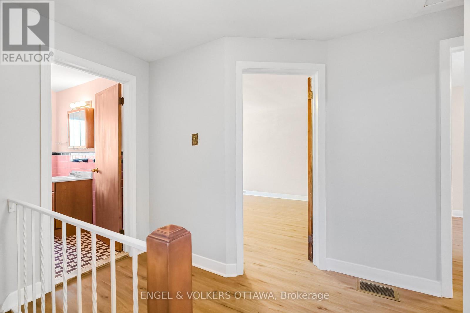 1402 Kilborn Avenue, Ottawa, Ontario  K1H 6L8 - Photo 16 - X13437940