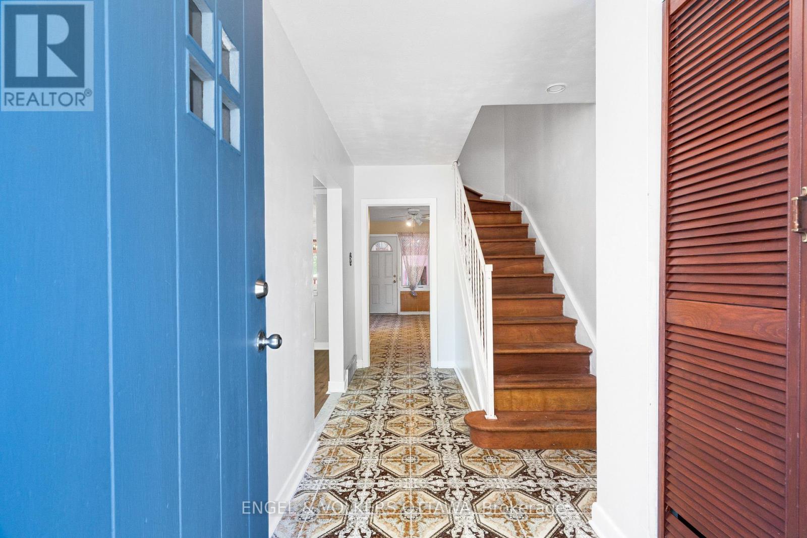 1402 Kilborn Avenue, Ottawa, Ontario  K1H 6L8 - Photo 5 - X13437940