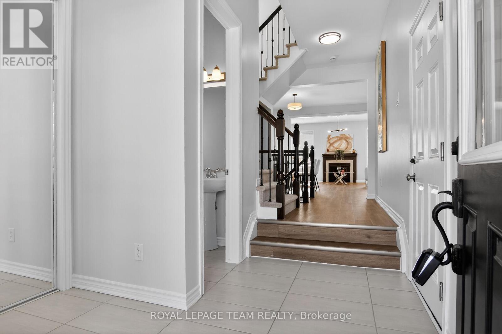 925 Whimbrel Way, Ottawa, Ontario  K2J 6C5 - Photo 3 - X13438036