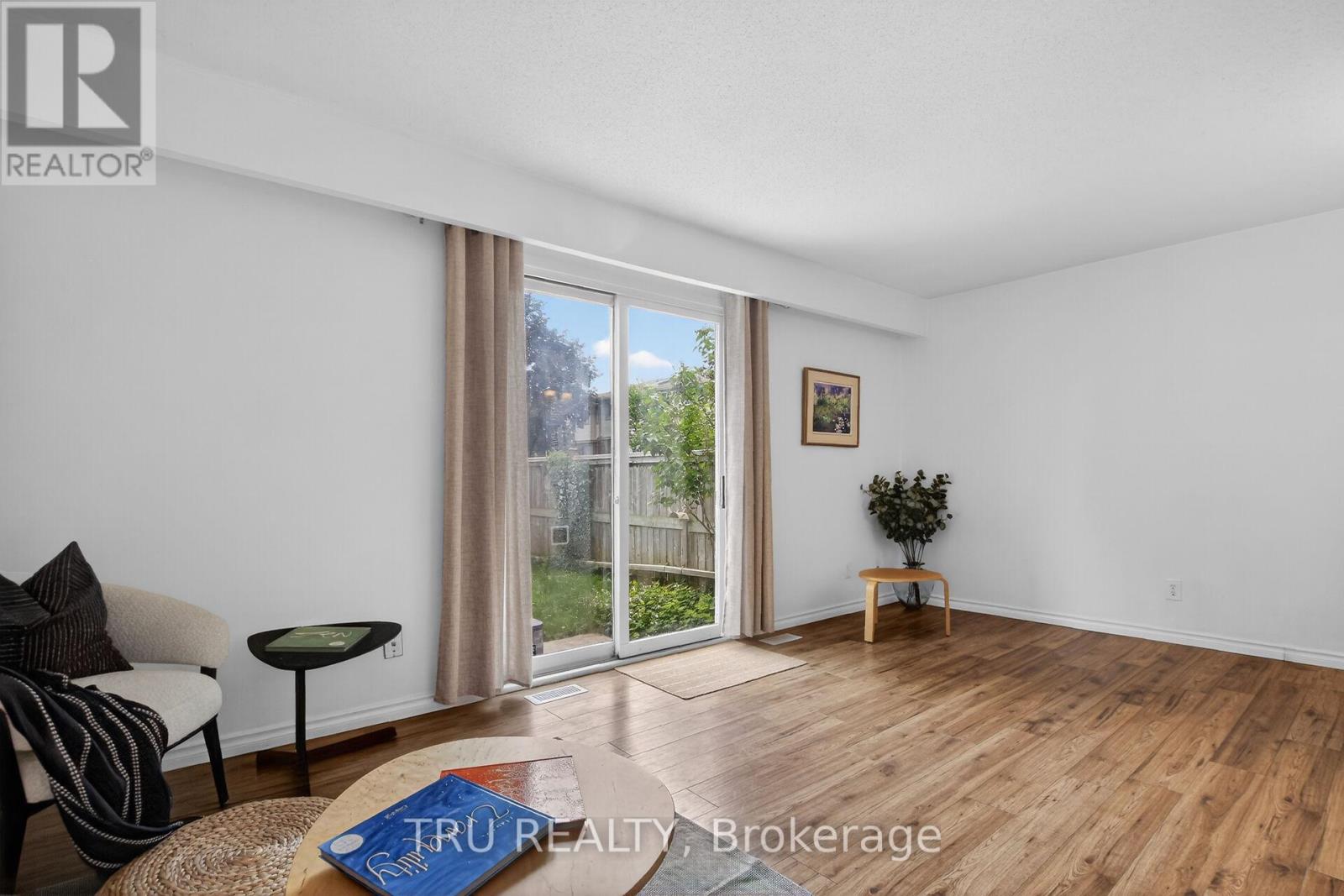 16-164 Barrow Crescent, Ottawa, Ontario  K2L 2J1 - Photo 14 - X13438182