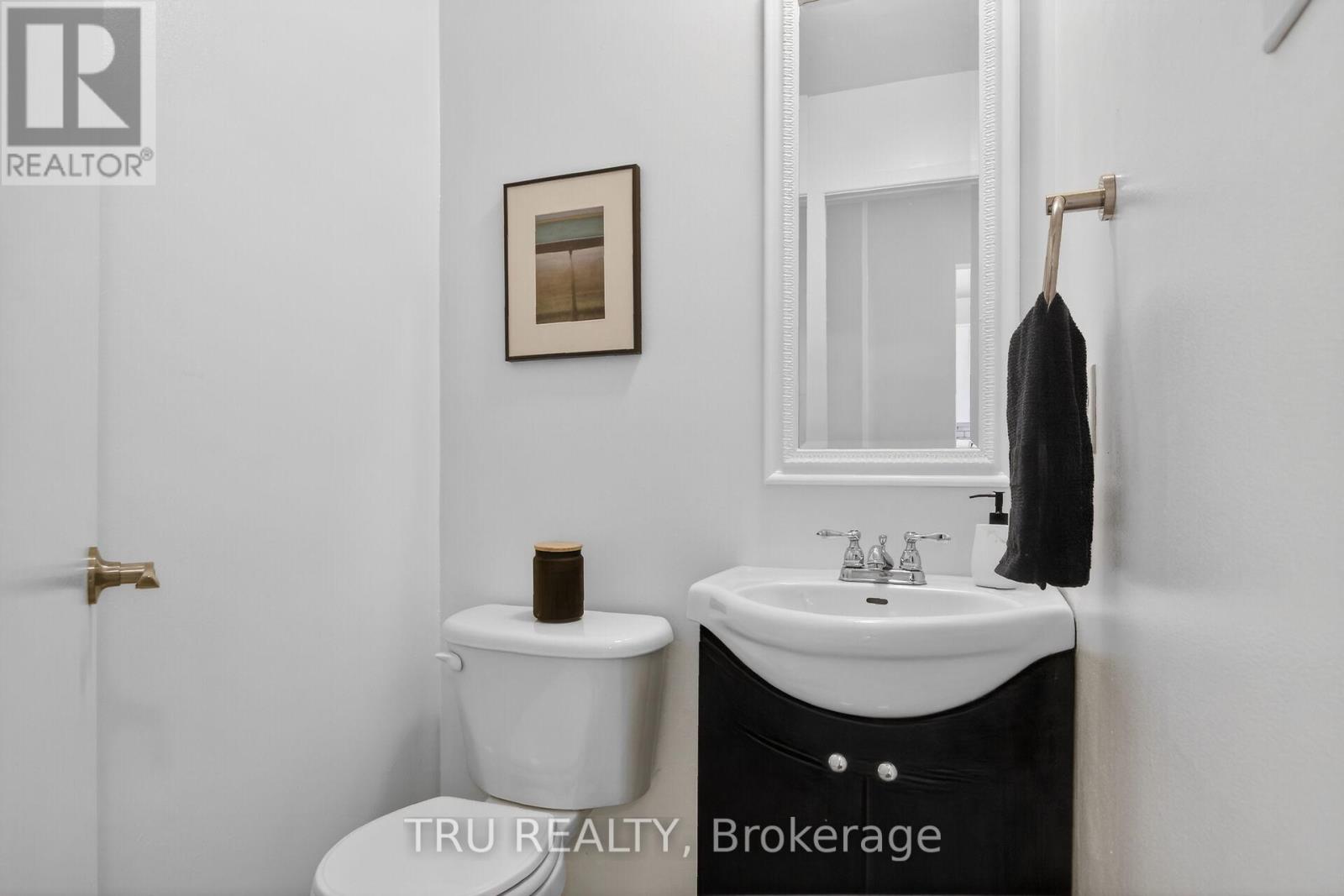 16-164 Barrow Crescent, Ottawa, Ontario  K2L 2J1 - Photo 3 - X13438182