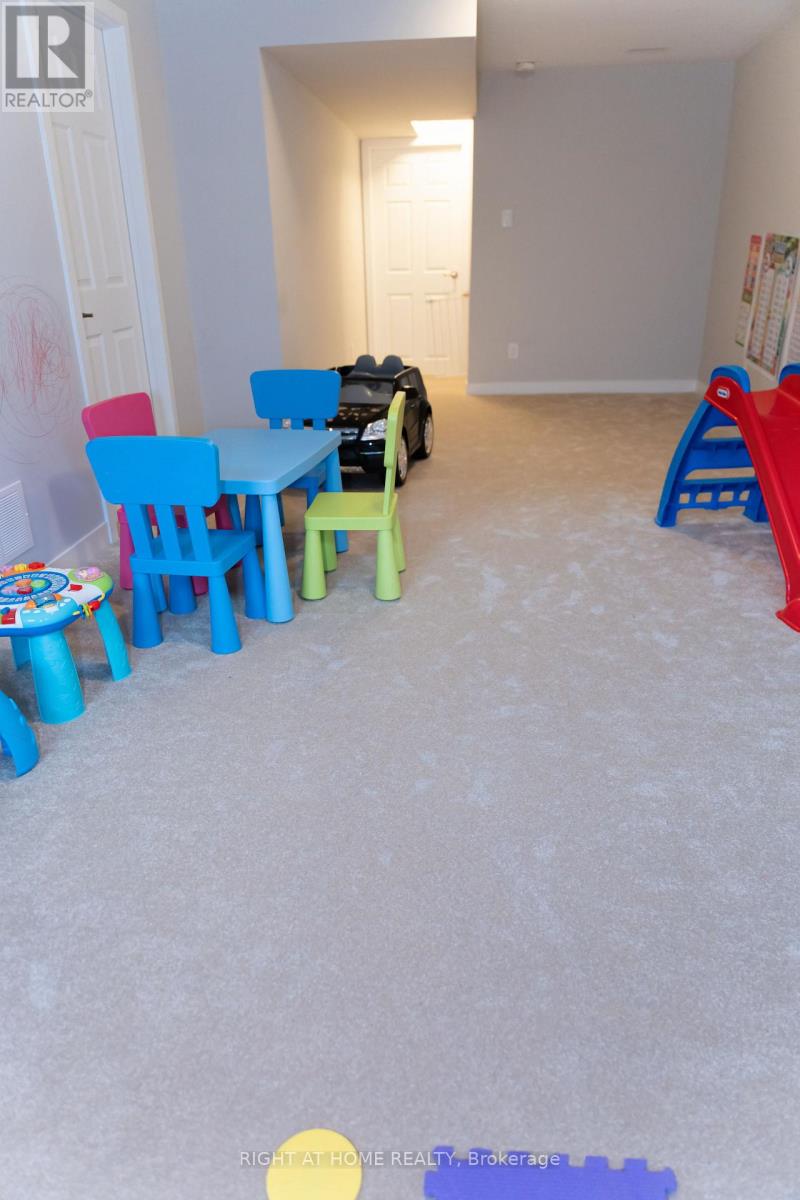 76 Kindred Row, Ottawa, Ontario  K2S 3A2 - Photo 37 - X13438266