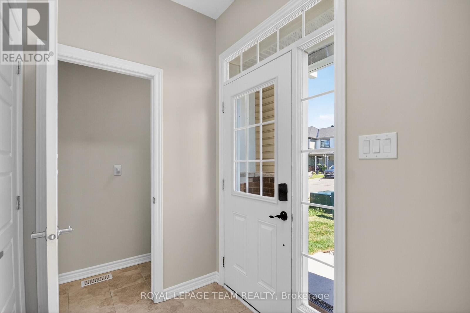 314 Song Sparrow Street, Ottawa, Ontario  K2J 5W5 - Photo 3 - X13438386