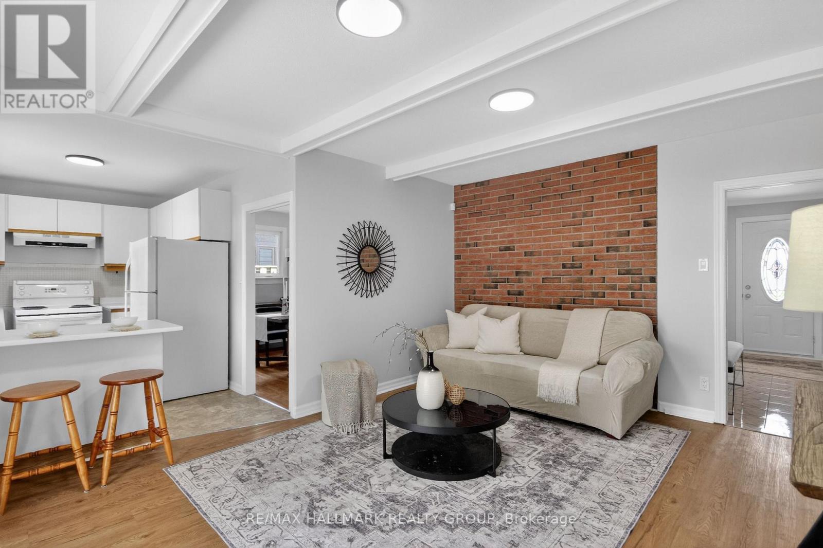 37 Parkwood Crescent, Ottawa, Ontario  K1B 3J5 - Photo 16 - X13438492