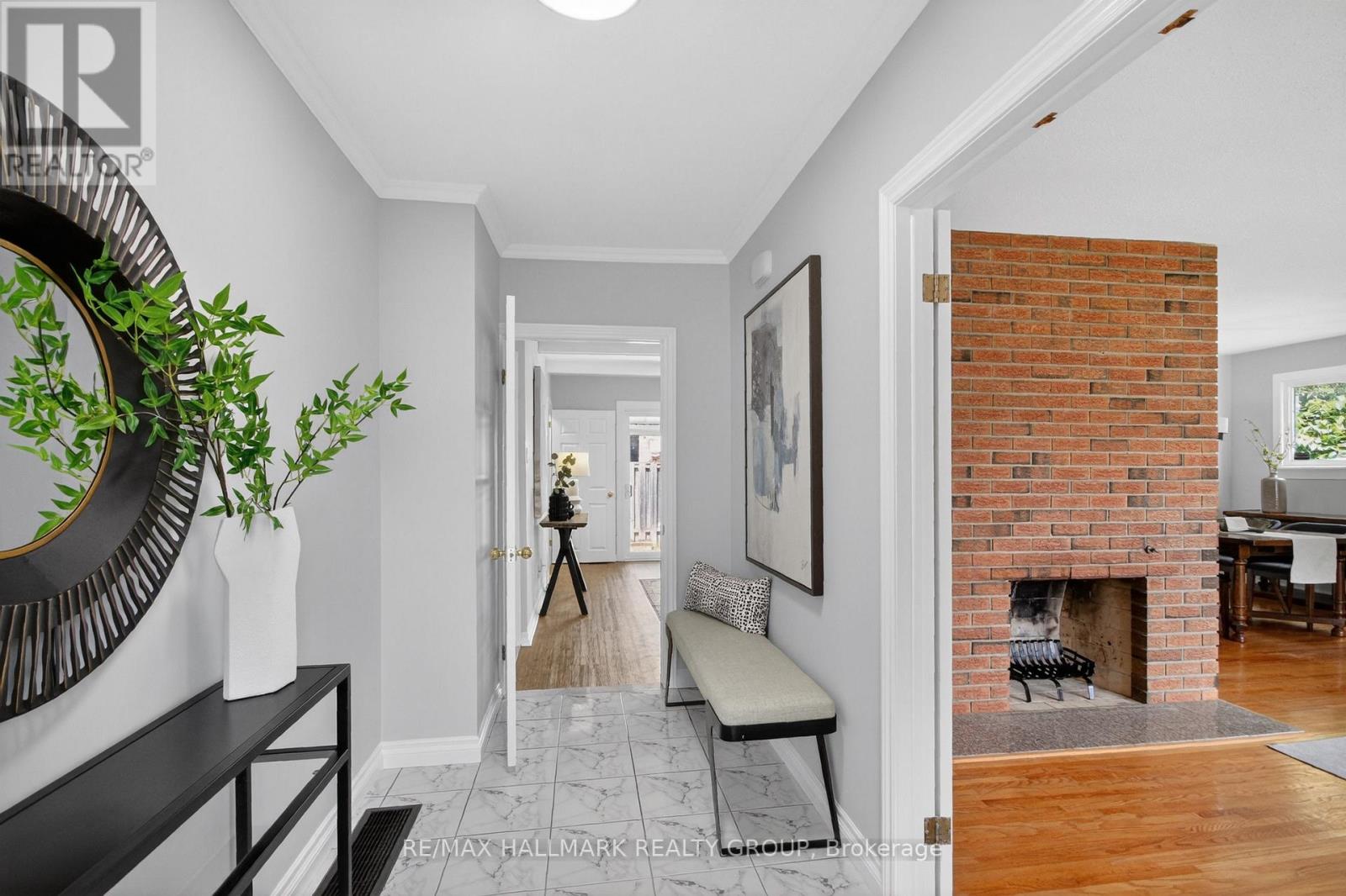 37 Parkwood Crescent, Ottawa, Ontario  K1B 3J5 - Photo 5 - X13438492