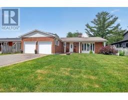 37 PARKWOOD CRESCENT, Ottawa, Ontario