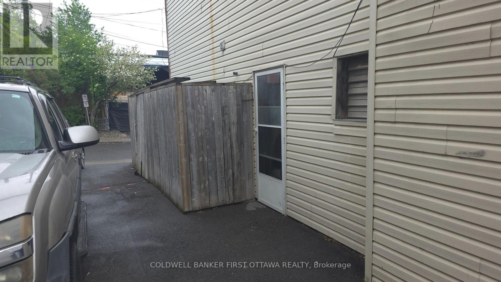 777 Somerset Street W, Ottawa, Ontario  K1R 6R3 - Photo 13 - X13438562