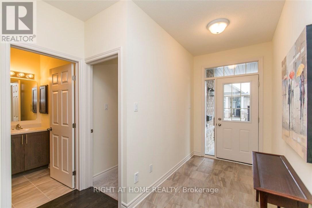 113 Passageway Way, Ottawa, Ontario  K2M 1H6 - Photo 3 - X13438574