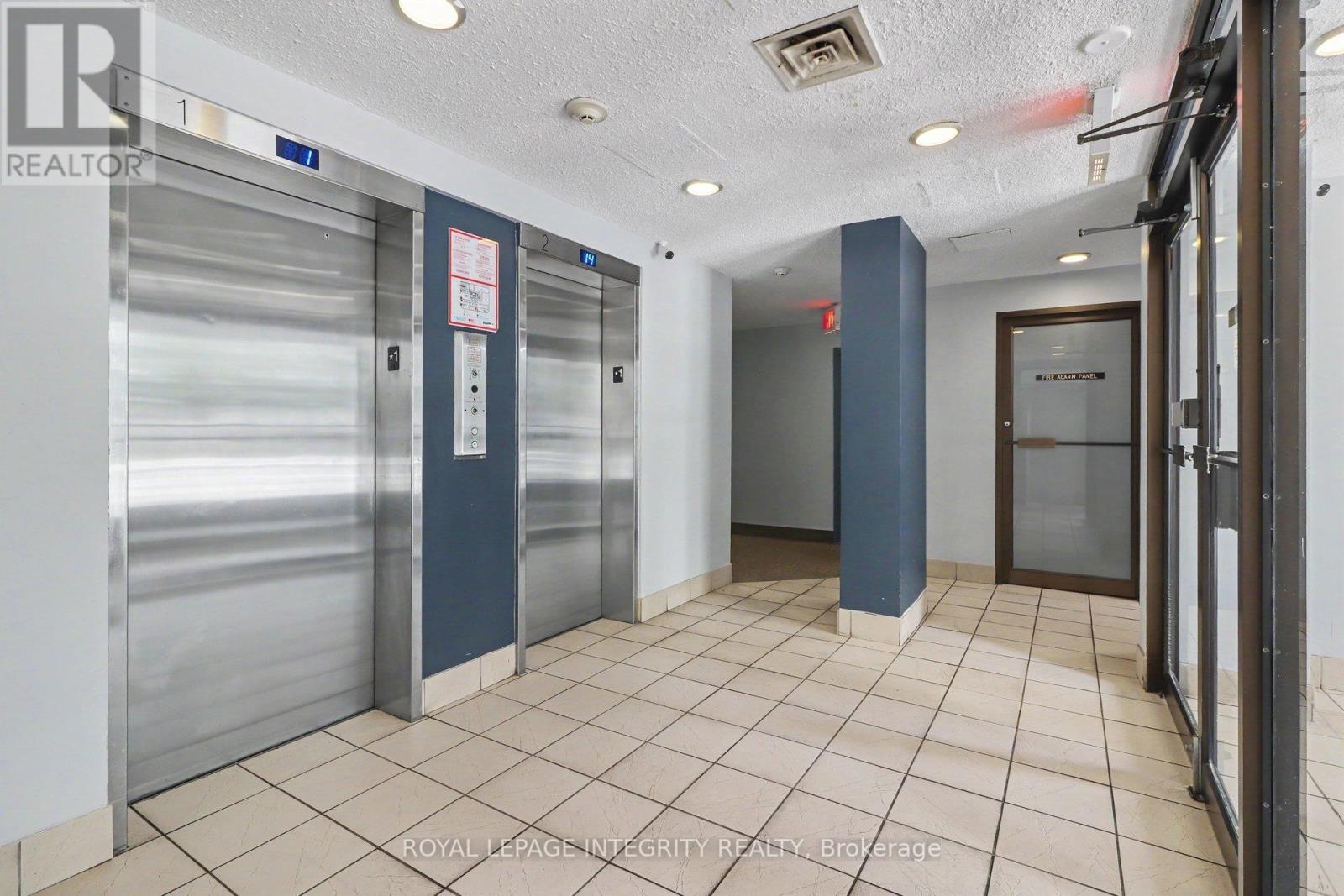 102 - 200 Bay Street S, Ottawa, Ontario  K1R 7W8 - Photo 6 - X13438612