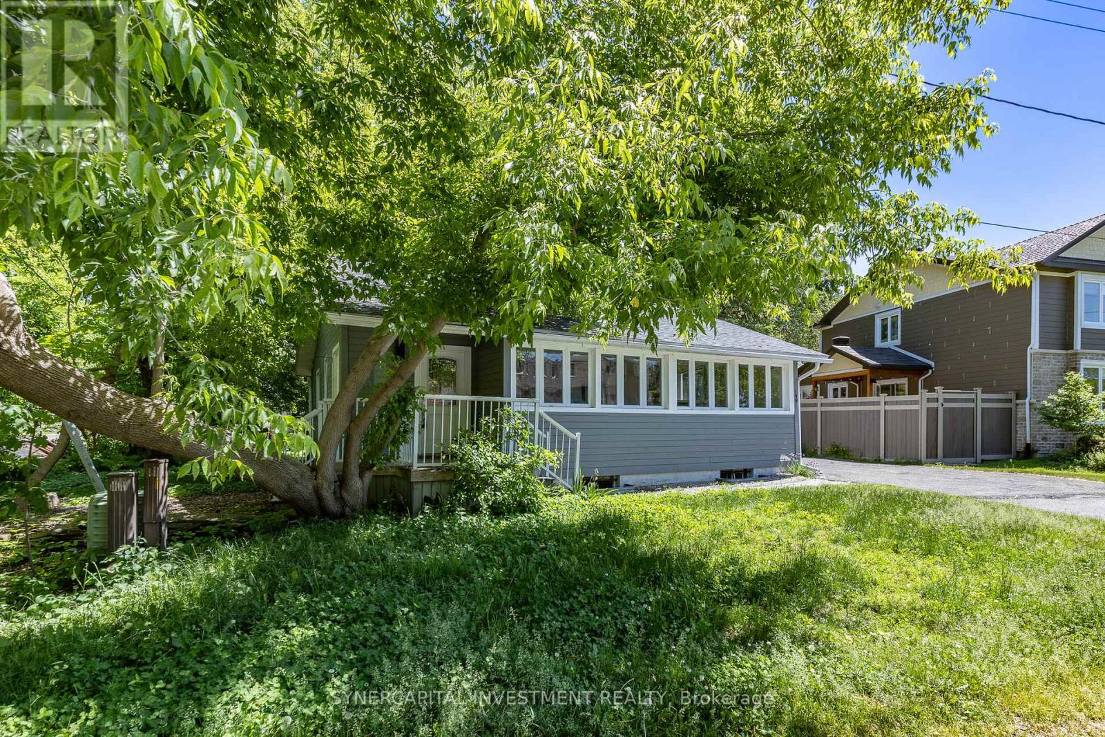 199 Kehoe Street, Ottawa, Ontario  K2B 6A7 - Photo 2 - X13438688