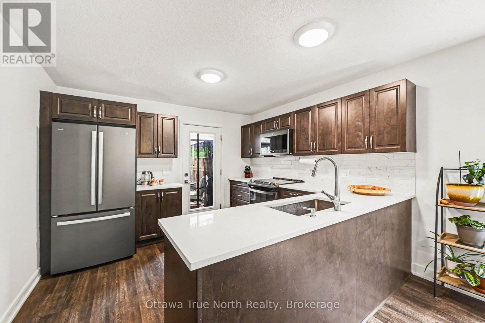 1196 Flat Rapids Road, Mcnab/braeside, Ontario  K7S 3G8 - Photo 10 - X13438776