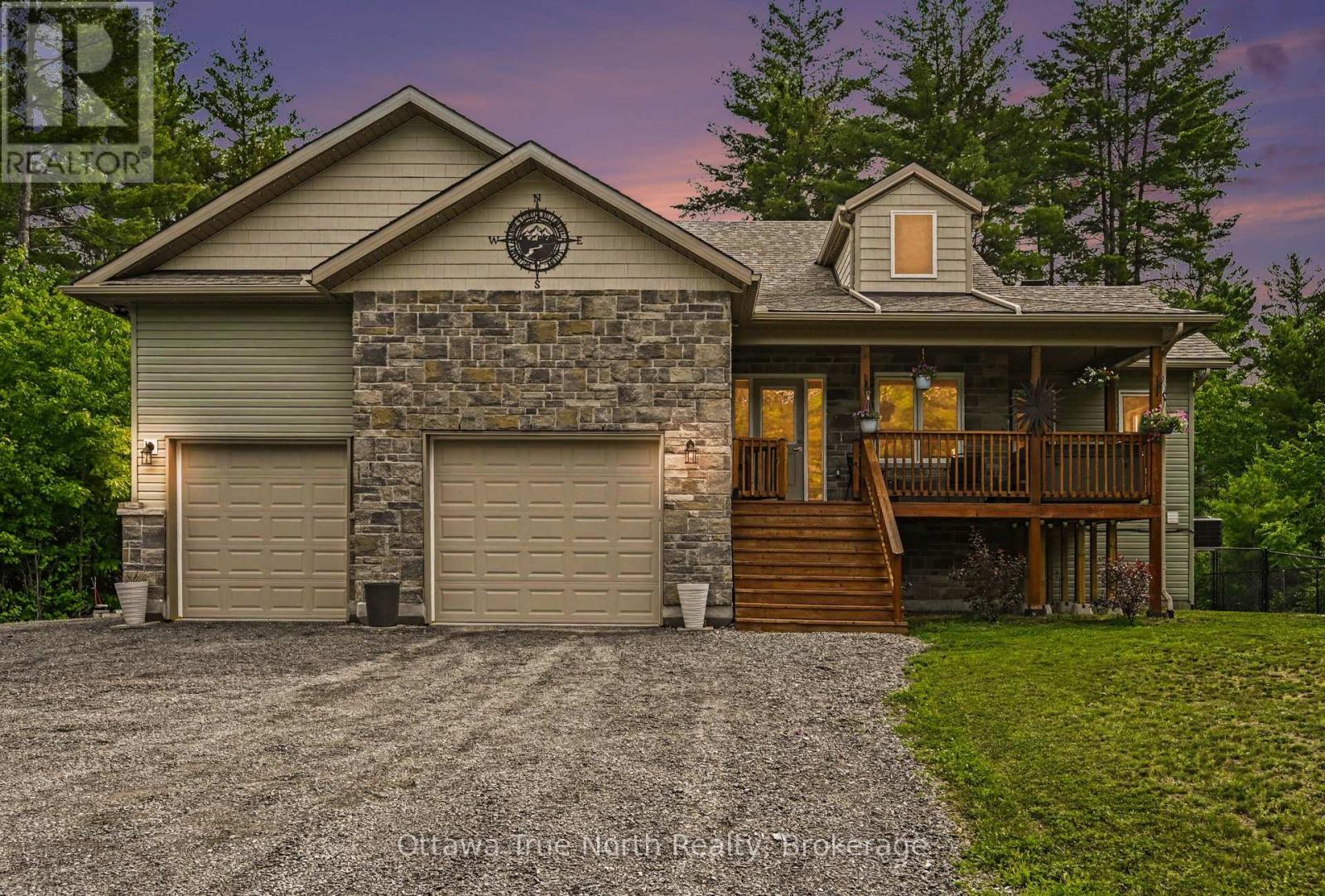 1196 Flat Rapids Road, Mcnab/braeside, Ontario  K7S 3G8 - Photo 2 - X13438776