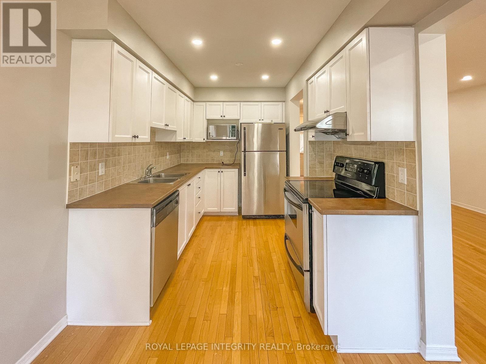172 Gray Crescent, Ottawa, Ontario  K2K 3L8 - Photo 6 - X13438822