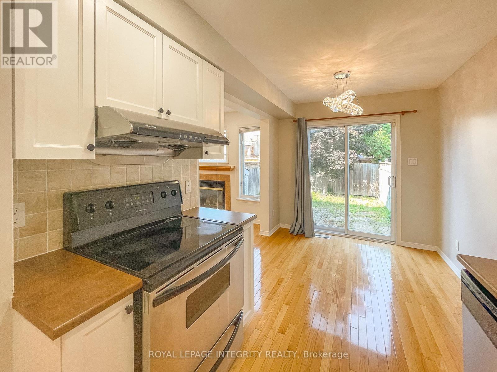 172 Gray Crescent, Ottawa, Ontario  K2K 3L8 - Photo 8 - X13438822