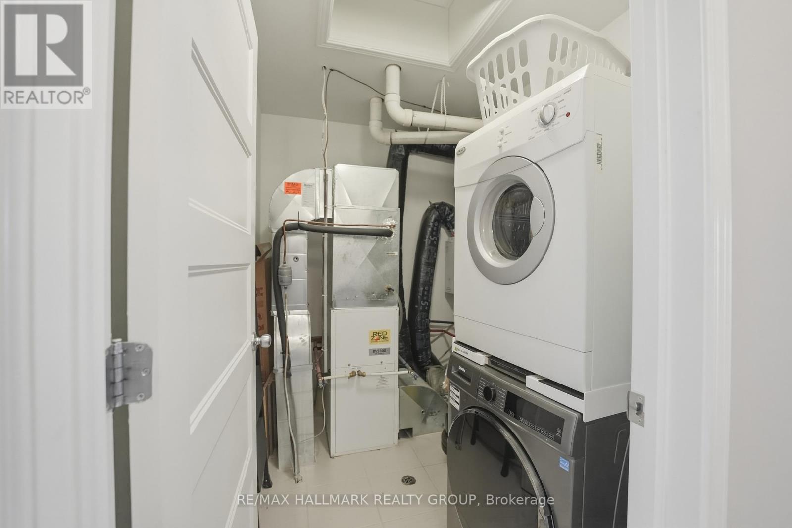 670 Danaca Private, Ottawa, Ontario  K1K 2V7 - Photo 30 - X13438934