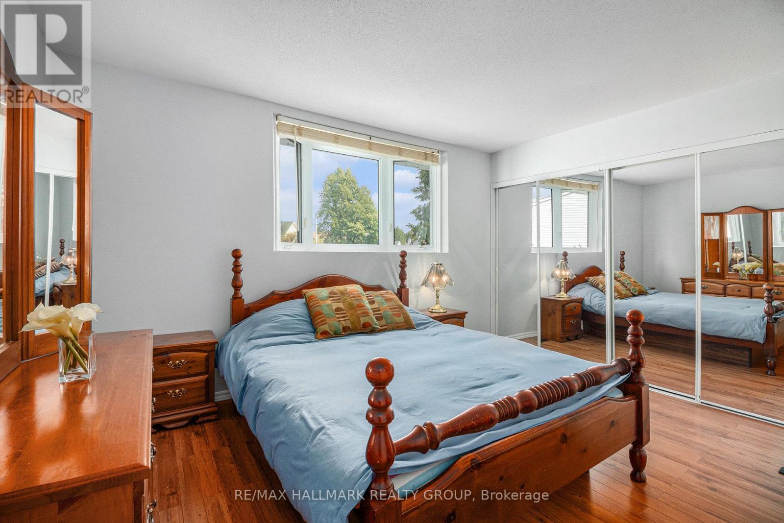270 Mceachern Crescent, Ottawa, Ontario  K1E 3K5 - Photo 16 - X13439088