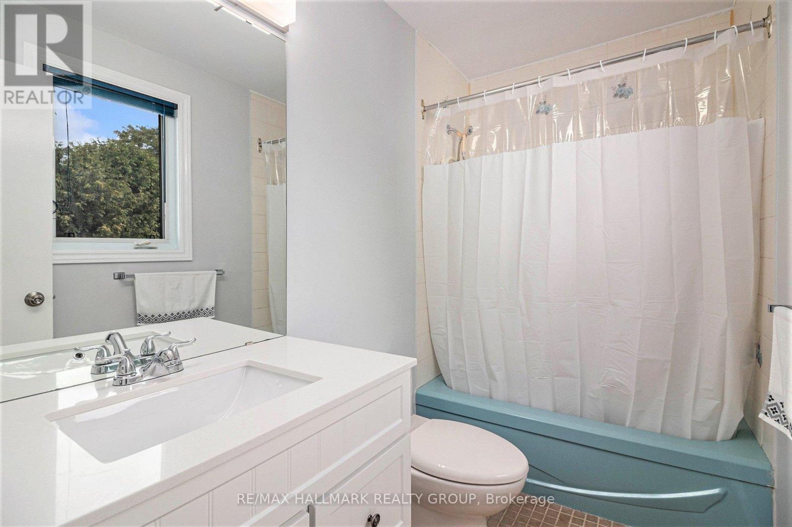 270 Mceachern Crescent, Ottawa, Ontario  K1E 3K5 - Photo 17 - X13439088