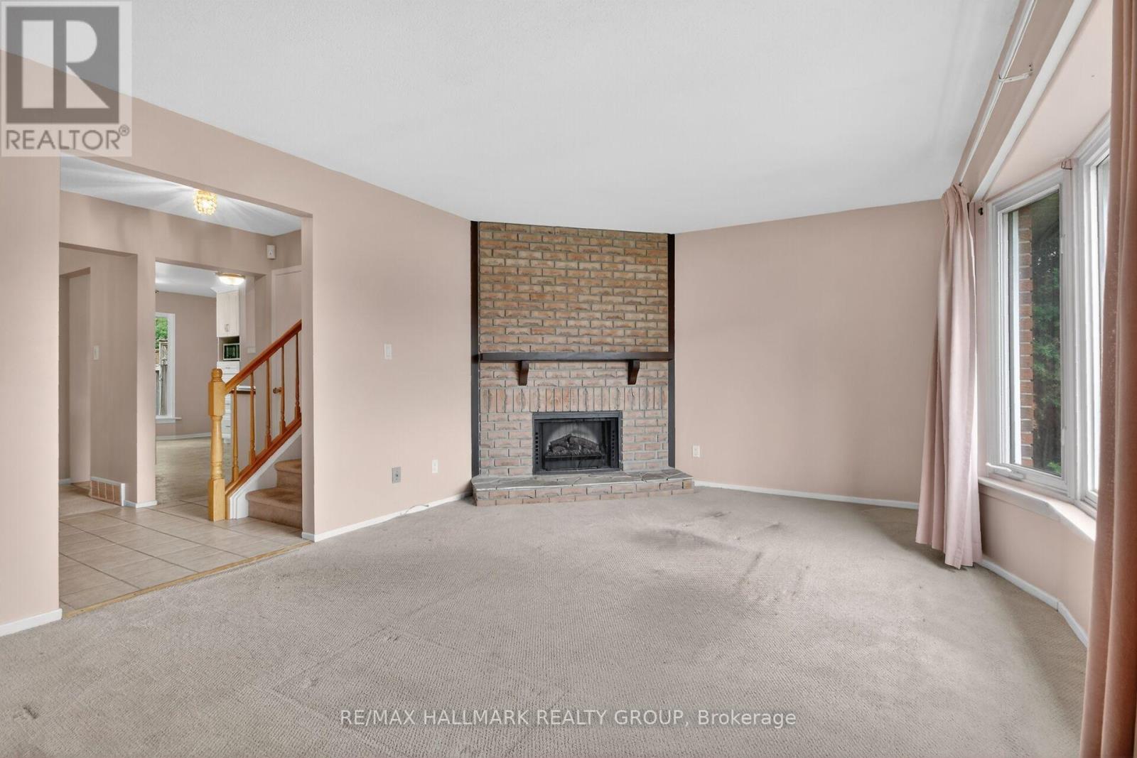 38 Amherst Crescent, Ottawa, Ontario  K2J 1V9 - Photo 4 - X13439128