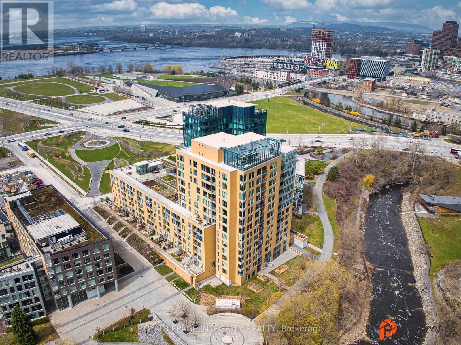206 - 250 Lett Street, Ottawa, Ontario  K1R 0A8 - Photo 2 - X13439290
