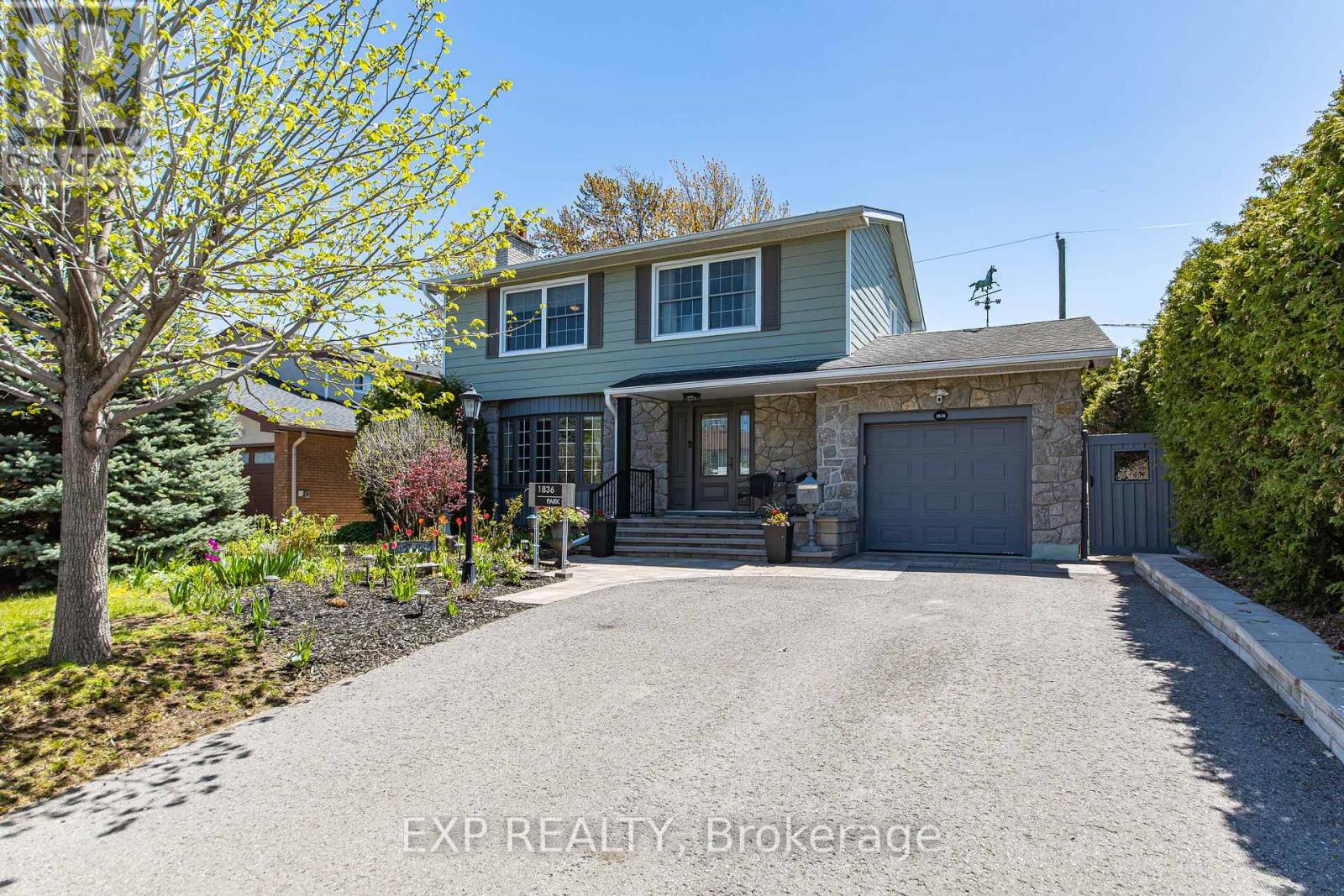 1836 Lorraine Avenue, Ottawa, Ontario  K1H 6Z8 - Photo 1 - X13439302