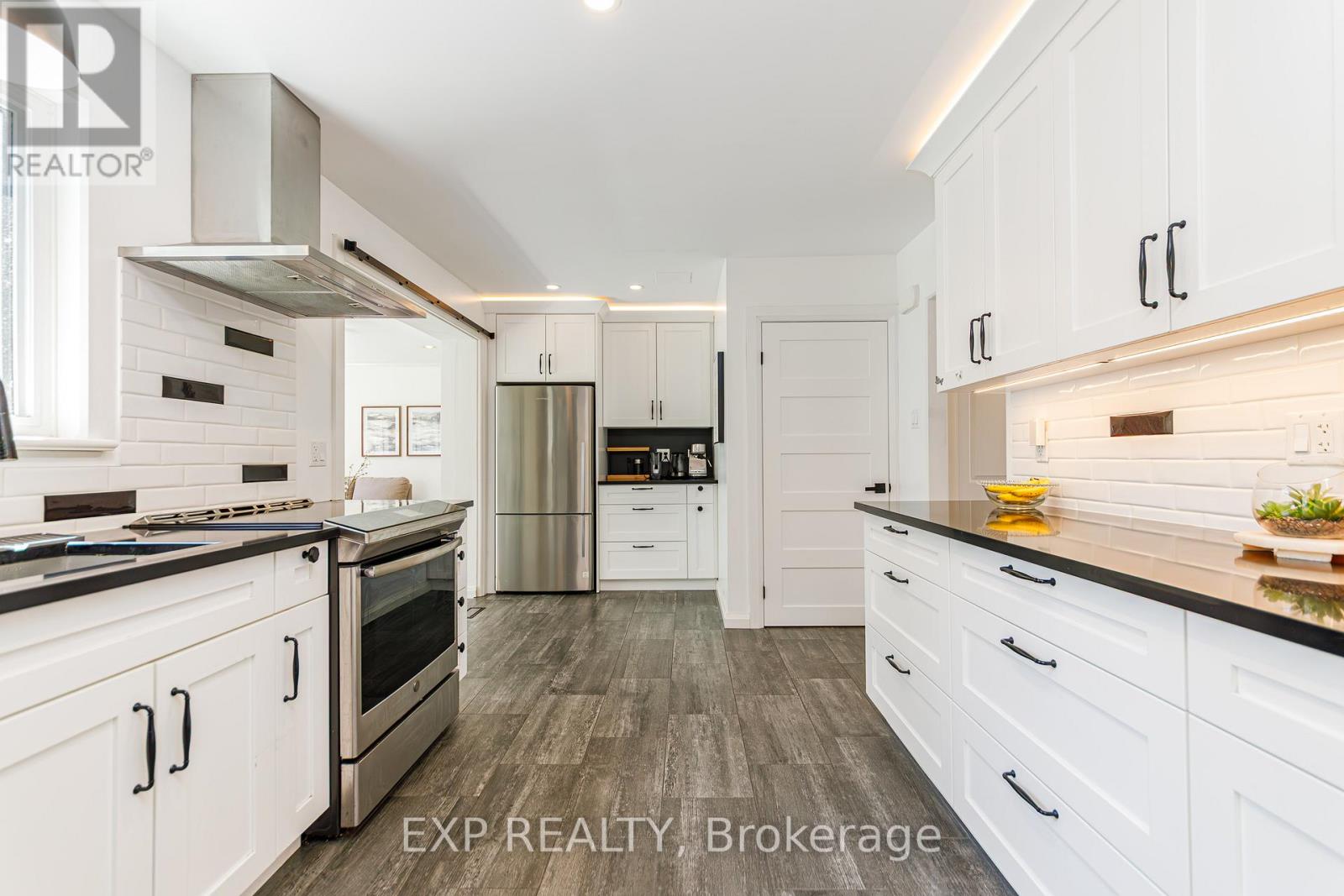 1836 Lorraine Avenue, Ottawa, Ontario  K1H 6Z8 - Photo 10 - X13439302