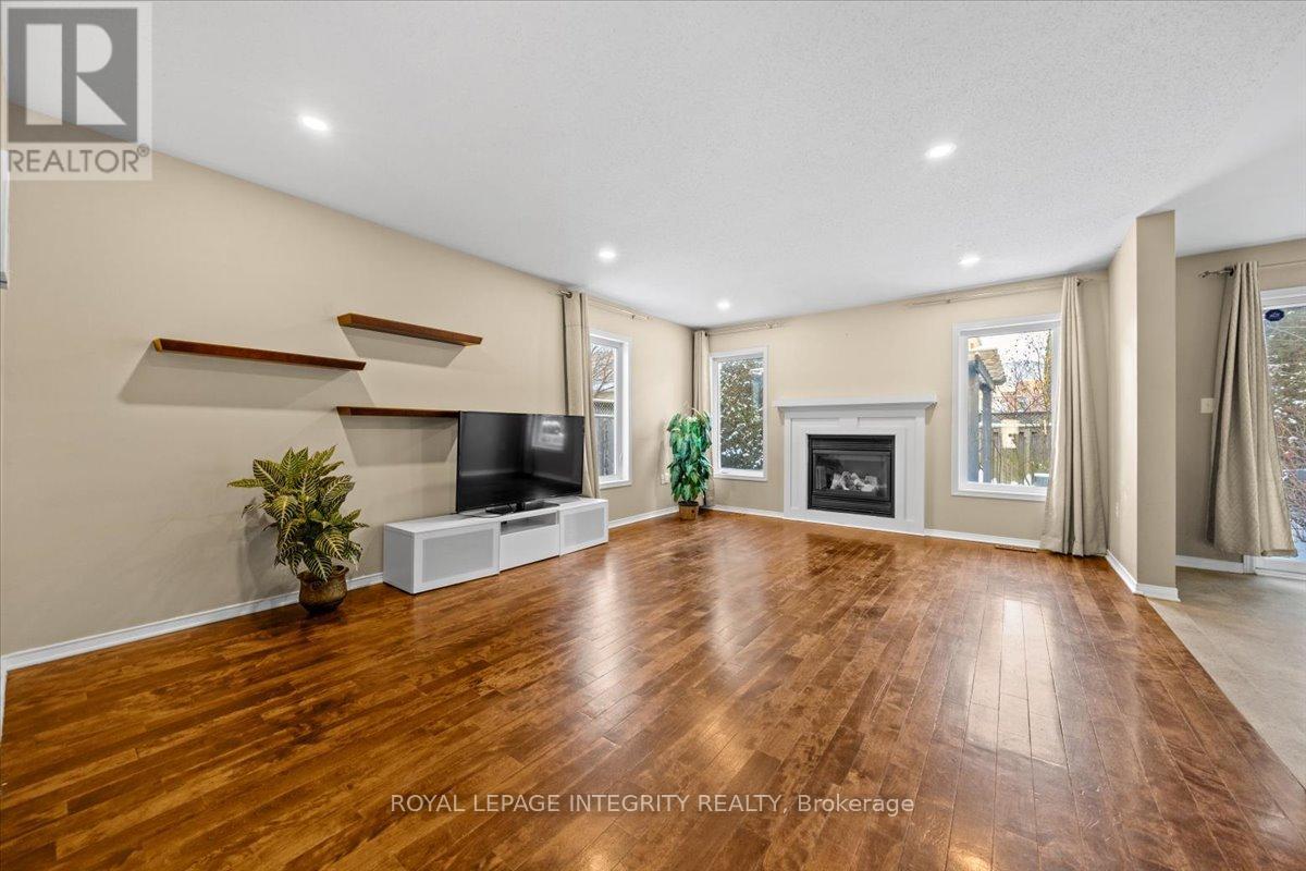 120 Grovemont Drive, Ottawa, Ontario  K2G 6Z4 - Photo 8 - X13439372