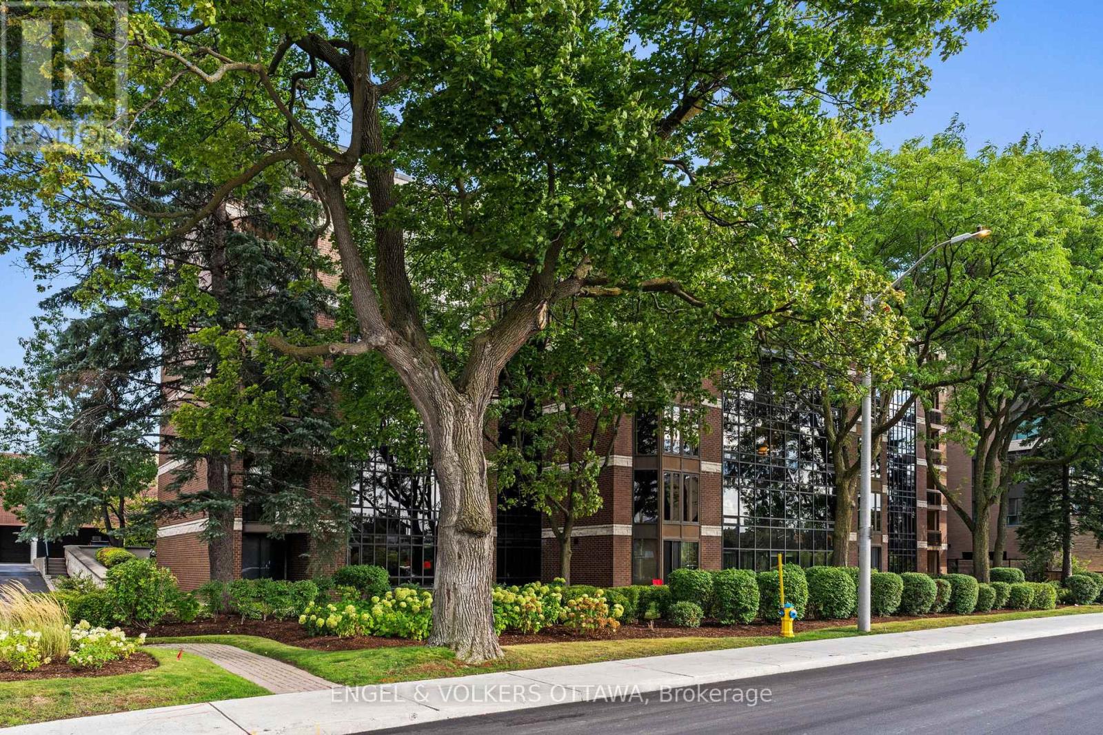 406 - 111 Echo Drive, Ottawa, Ontario  K1S 5K8 - Photo 1 - X13439514