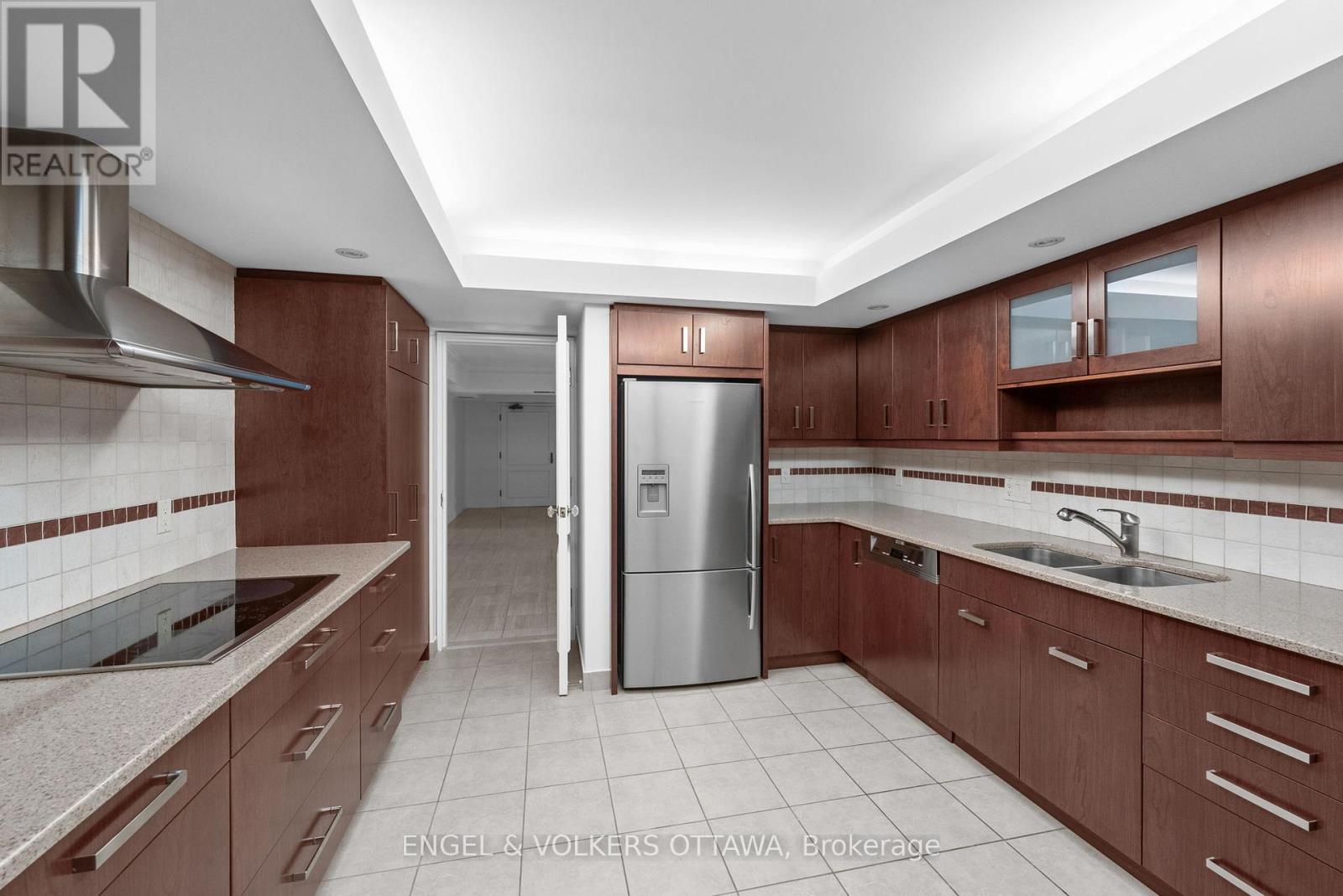 406 - 111 Echo Drive, Ottawa, Ontario  K1S 5K8 - Photo 17 - X13439514