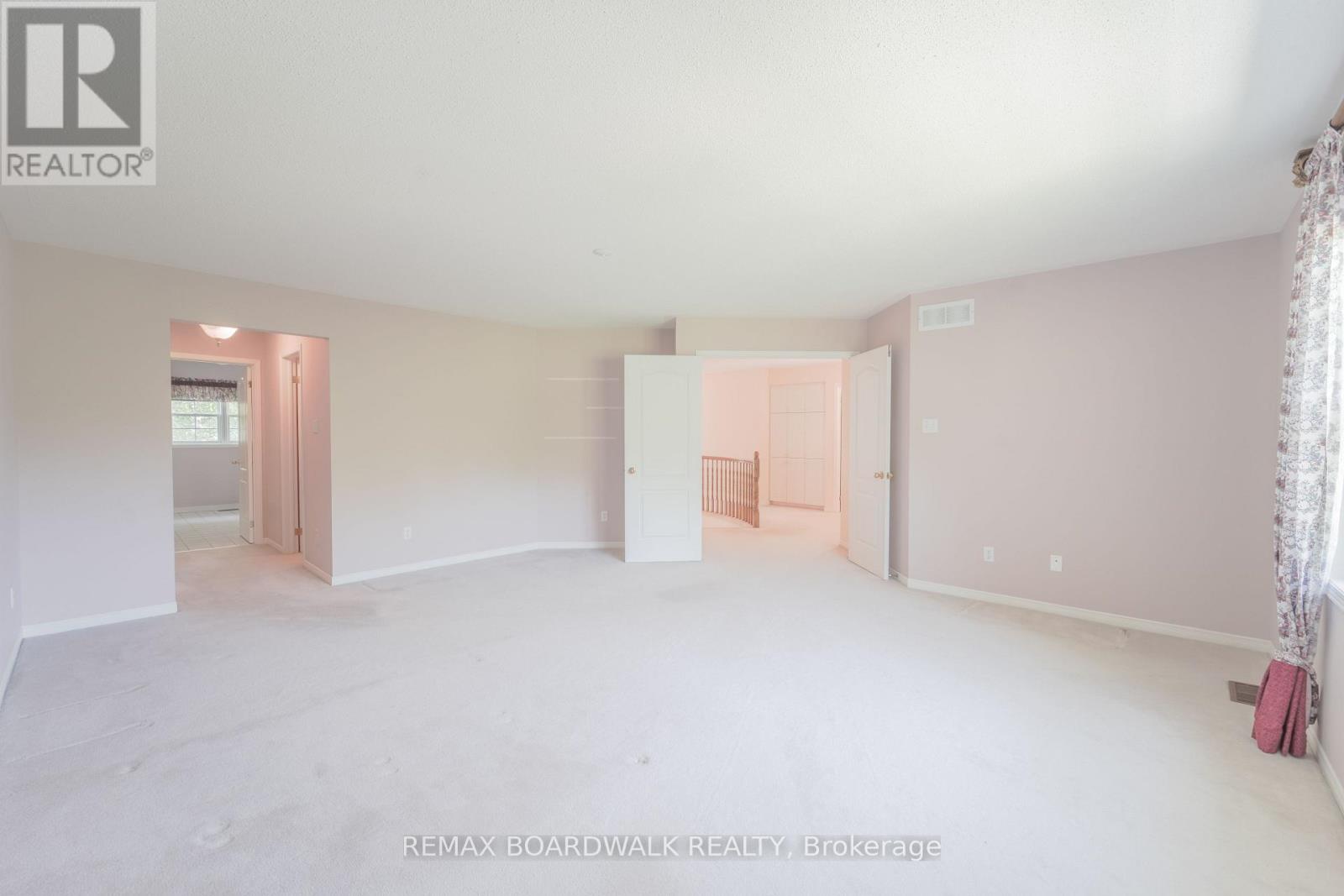57 Mattawa Crescent, Ottawa, Ontario  K2M 2E8 - Photo 22 - X13439710