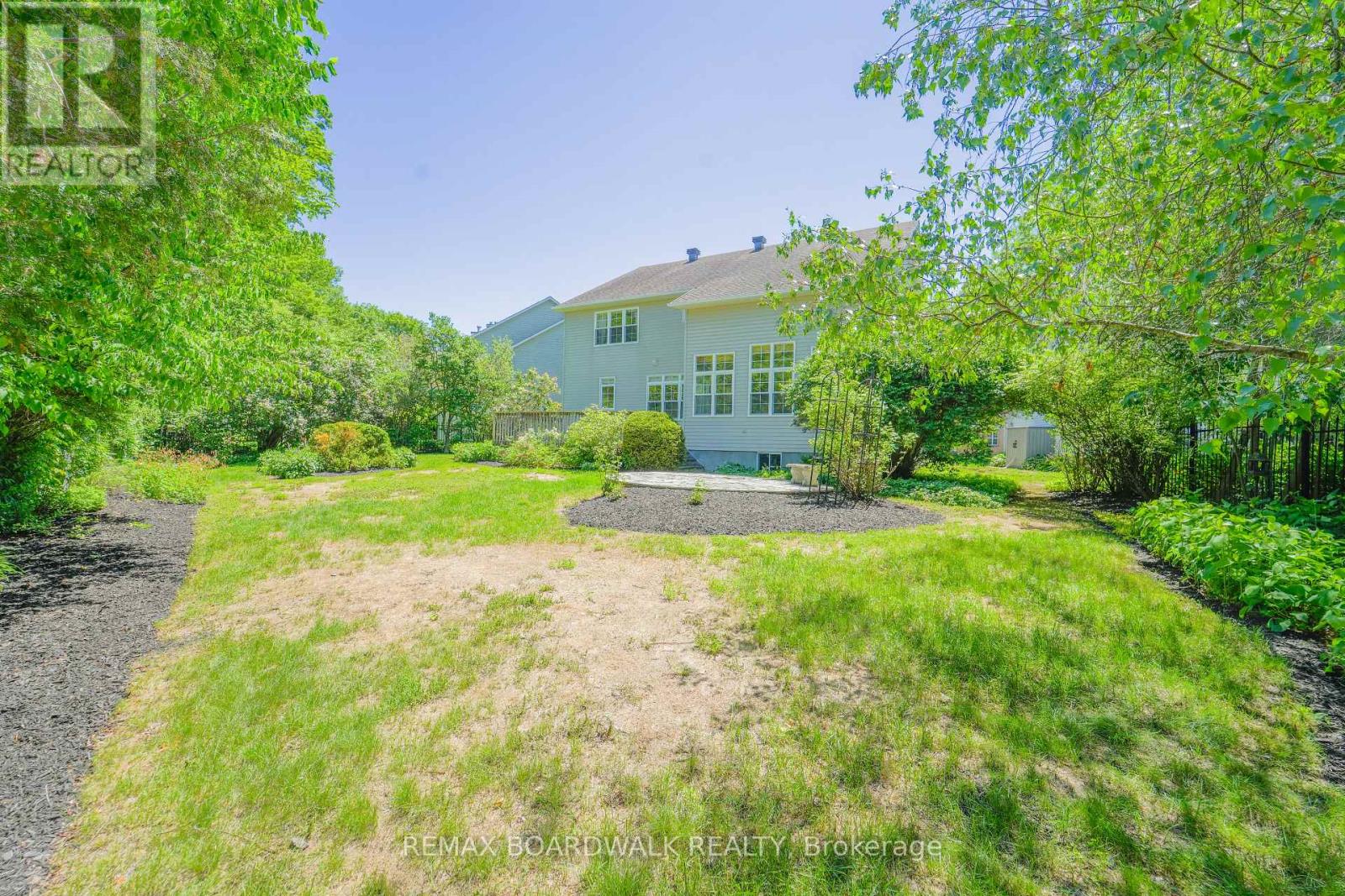 57 Mattawa Crescent, Ottawa, Ontario  K2M 2E8 - Photo 42 - X13439710