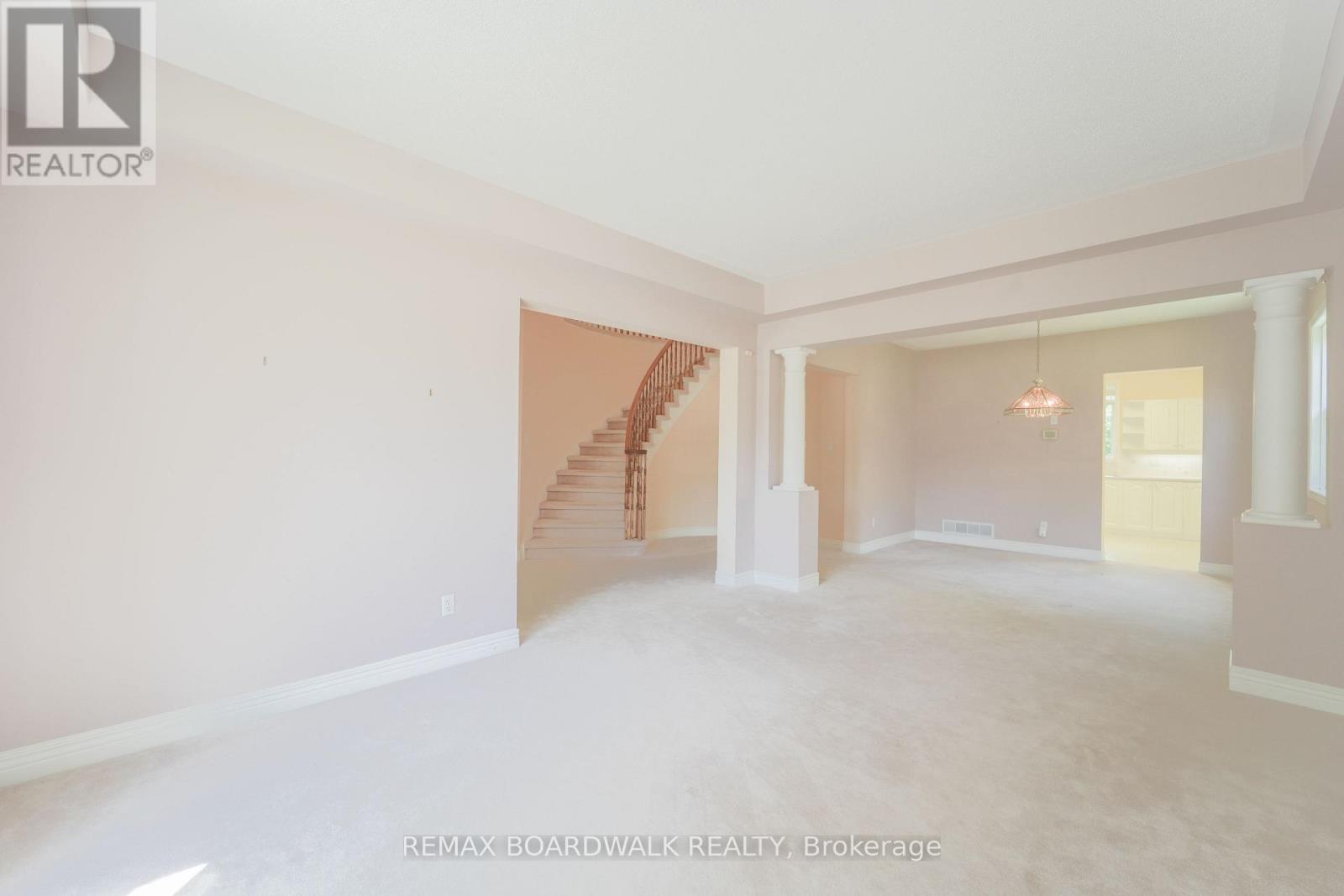 57 Mattawa Crescent, Ottawa, Ontario  K2M 2E8 - Photo 7 - X13439710