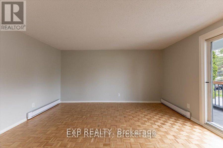 15 Jansen Road, Ottawa, Ontario  K2H 5W6 - Photo 22 - X13439768