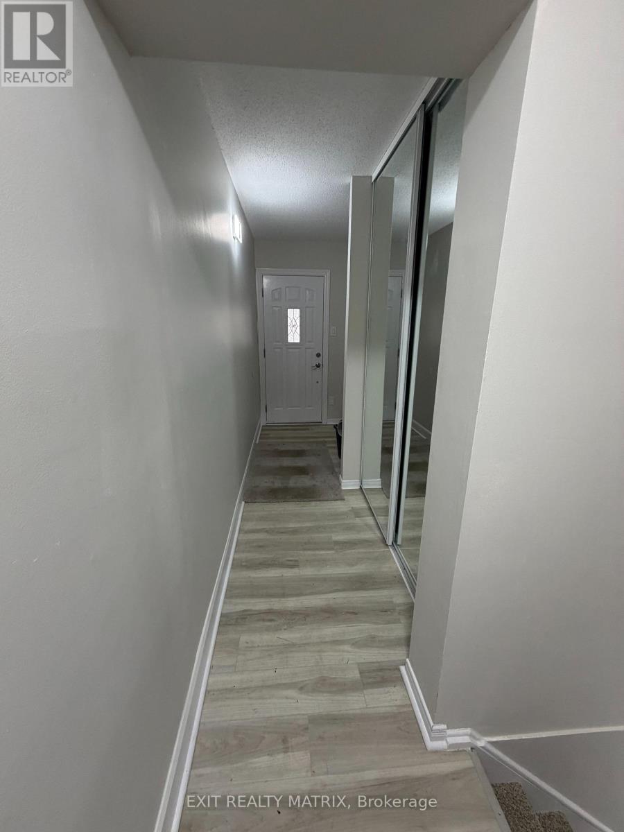 137 - 3445 Uplands Drive, Ottawa, Ontario  K1V 9N5 - Photo 2 - X13439810