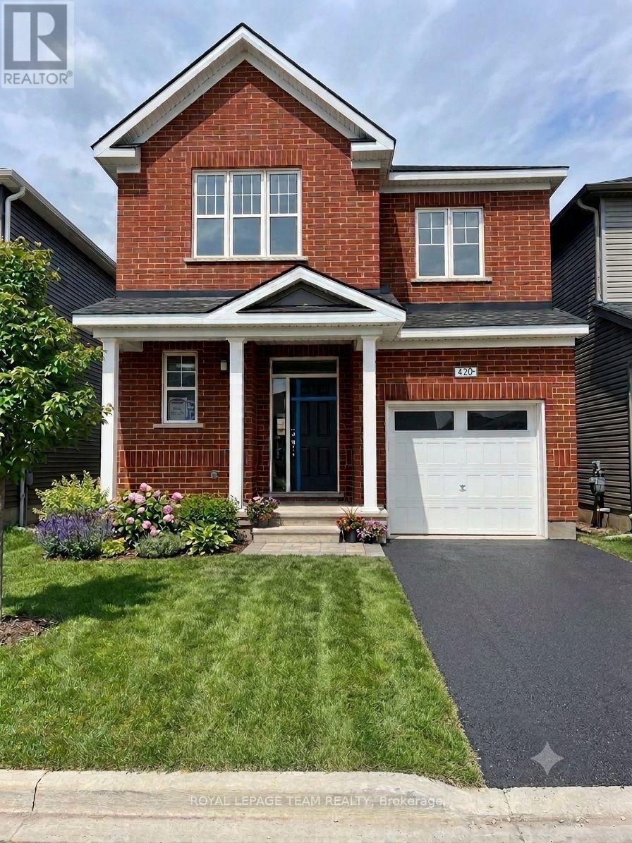 420 MEYNELL STREET, Ottawa, Ontario