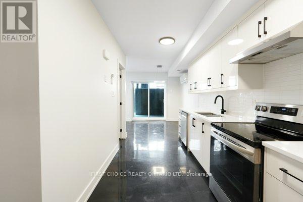 269 Queen Mary Street, Ottawa, Ontario  K1K 1X1 - Photo 32 - X13439952