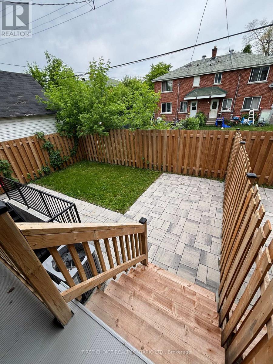 269 Queen Mary Street, Ottawa, Ontario  K1K 1X1 - Photo 6 - X13439952