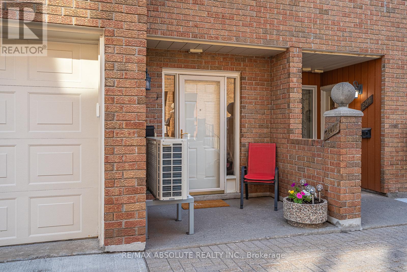 206 Stratas Court, Ottawa, Ontario  K2L 3K5 - Photo 11 - X13440010