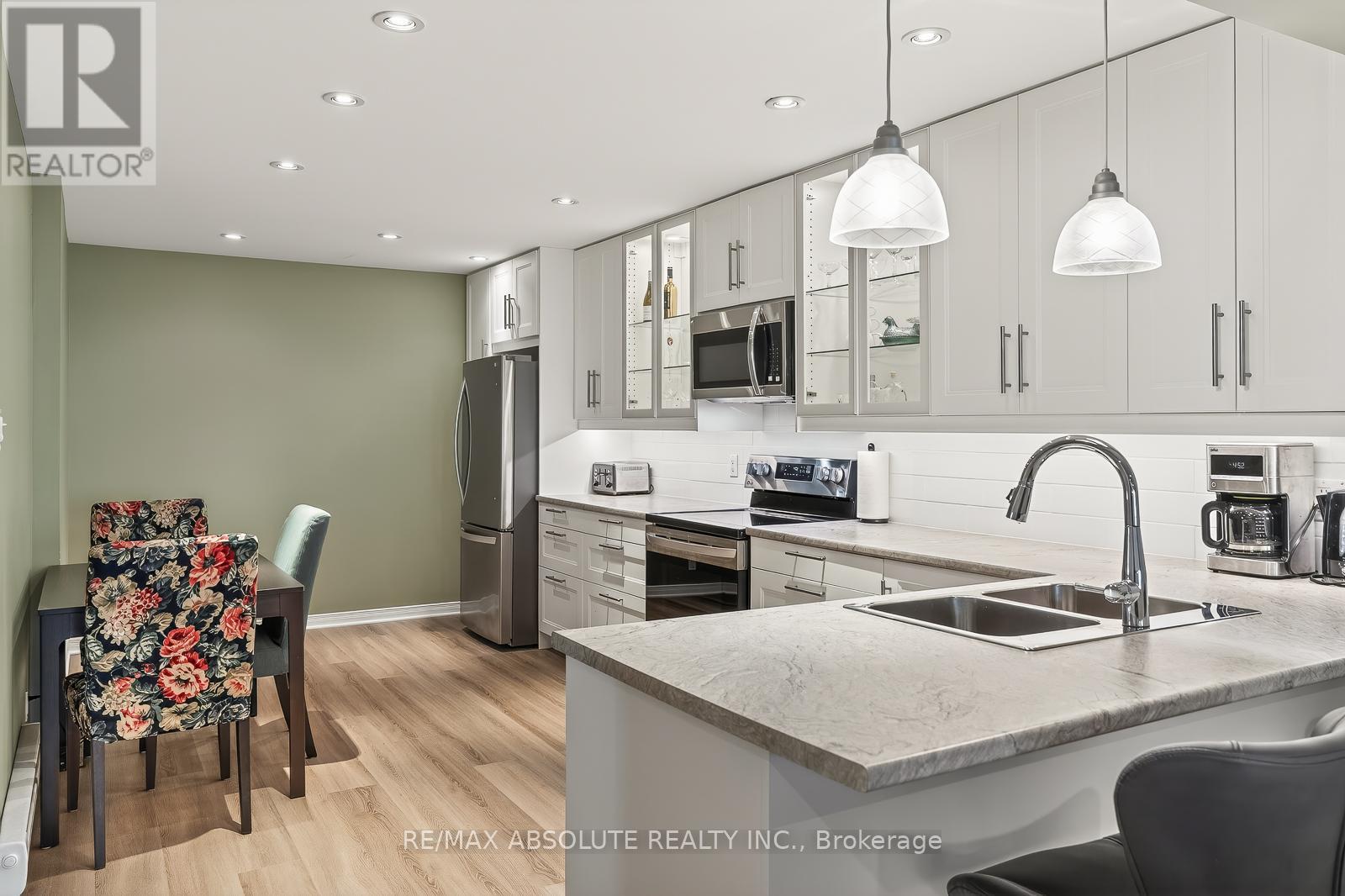 206 Stratas Court, Ottawa, Ontario  K2L 3K5 - Photo 16 - X13440010