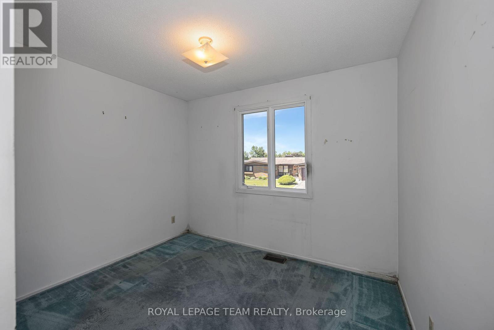 38 Elmbank Crescent, Ottawa, Ontario  K2G 3P6 - Photo 22 - X13440126