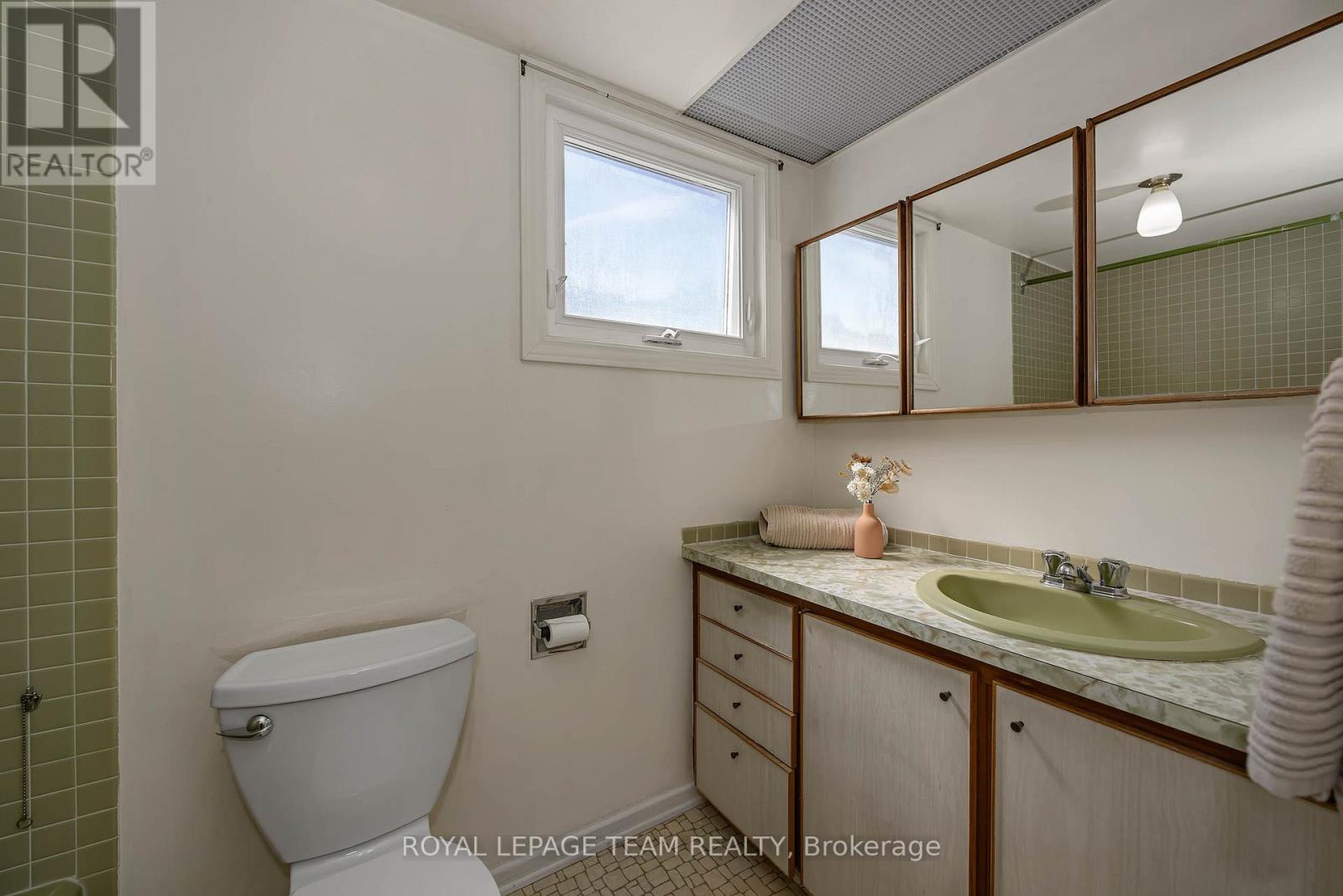 38 Elmbank Crescent, Ottawa, Ontario  K2G 3P6 - Photo 25 - X13440126
