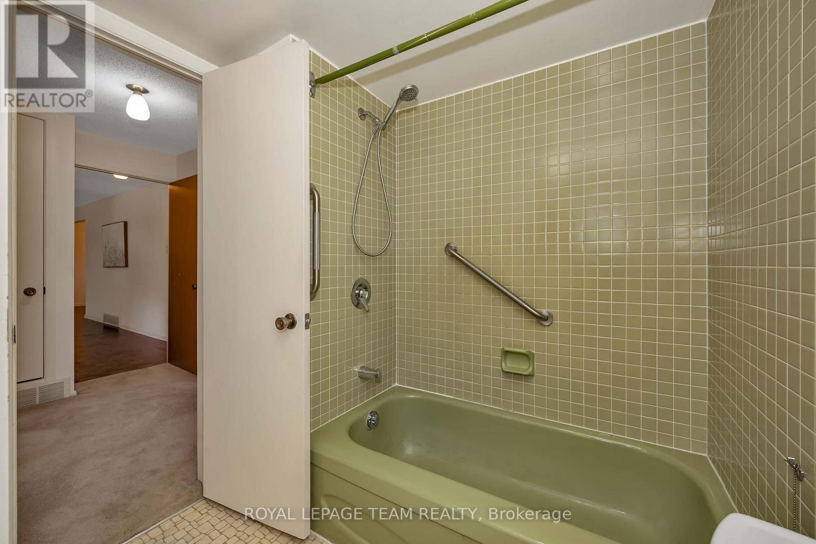 38 Elmbank Crescent, Ottawa, Ontario  K2G 3P6 - Photo 26 - X13440126