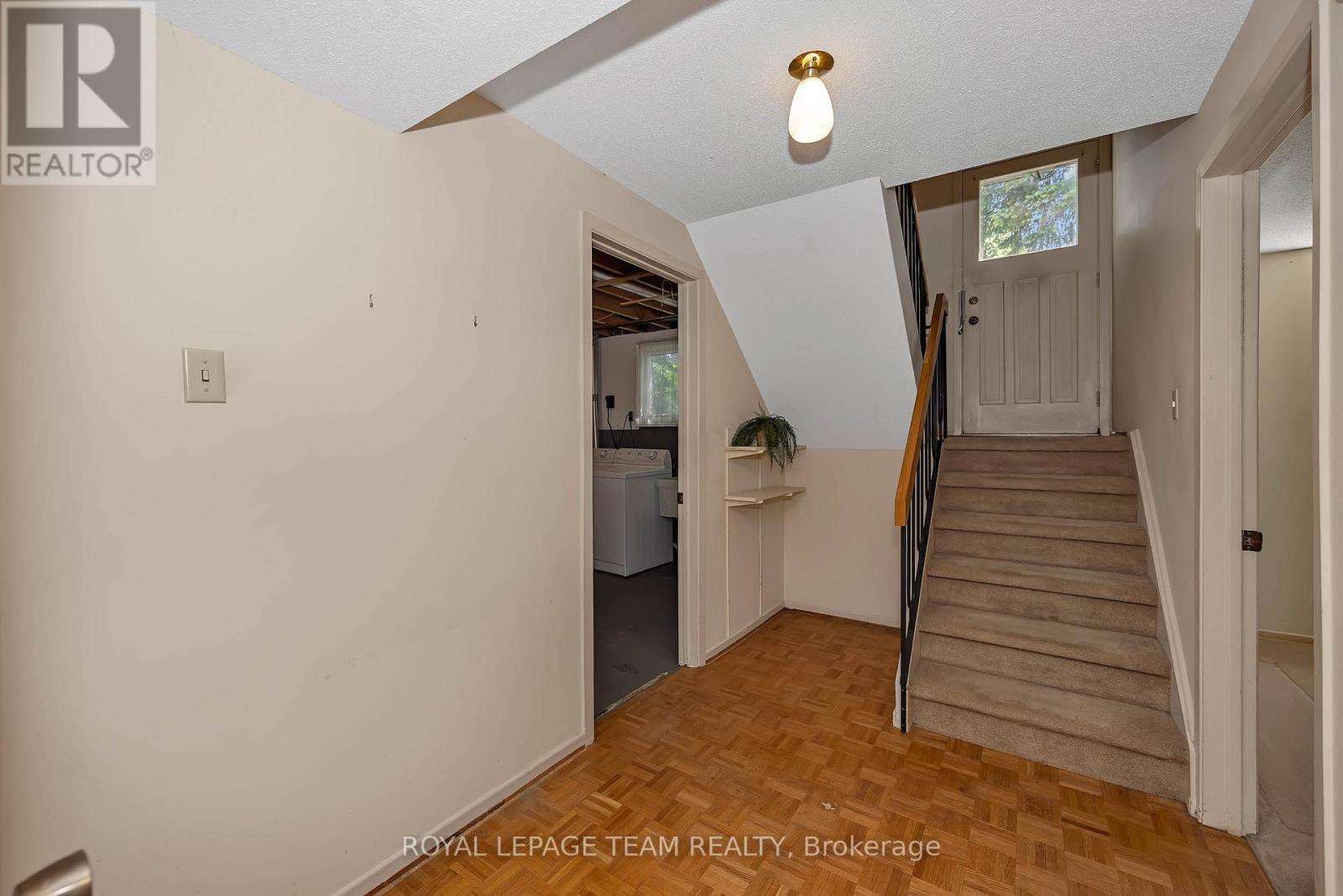 38 Elmbank Crescent, Ottawa, Ontario  K2G 3P6 - Photo 28 - X13440126
