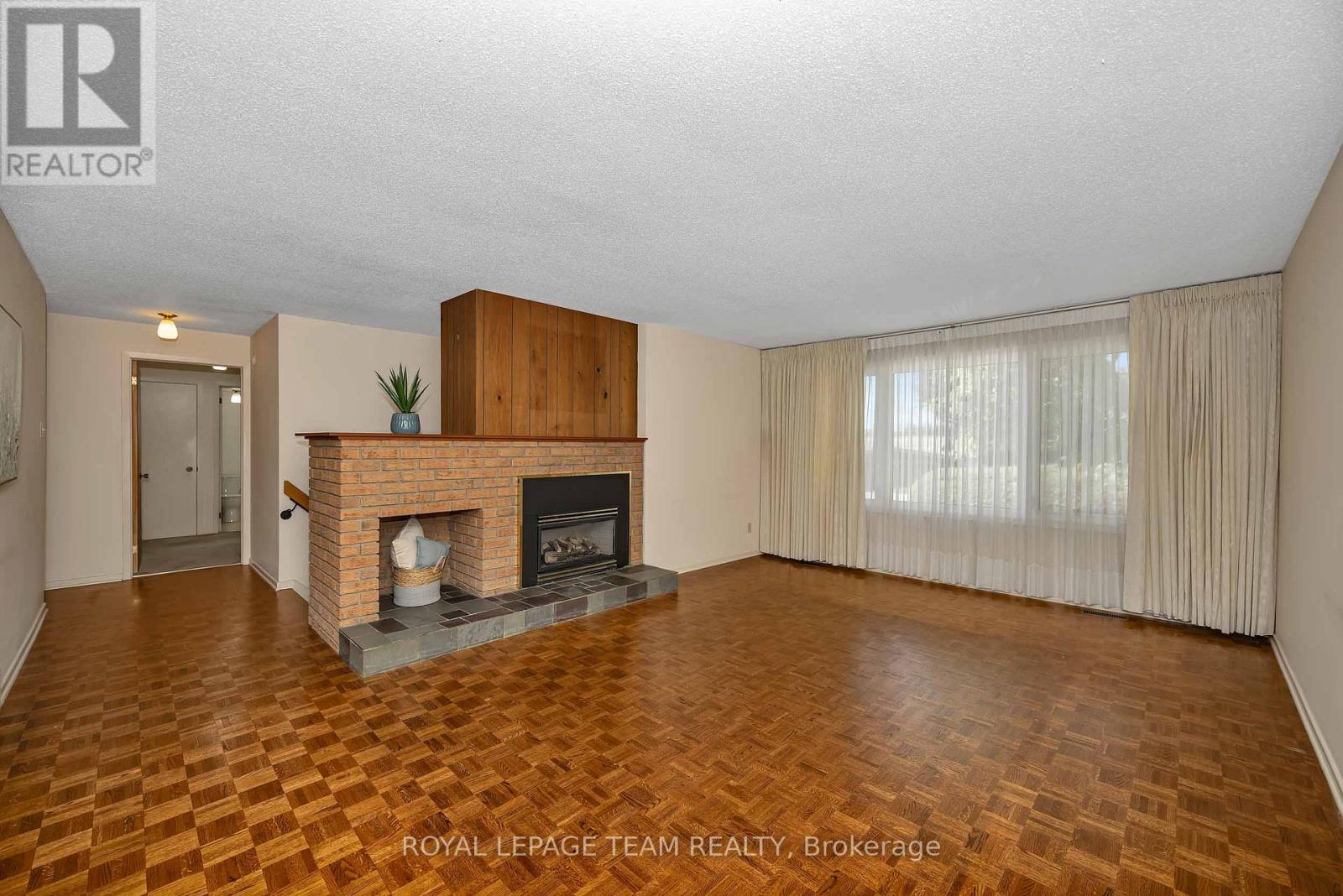 38 Elmbank Crescent, Ottawa, Ontario  K2G 3P6 - Photo 7 - X13440126