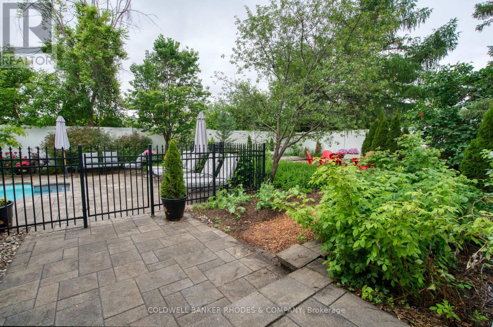 1666 Amberdale Crescent, Ottawa, Ontario  K1H 7B3 - Photo 32 - X13440178