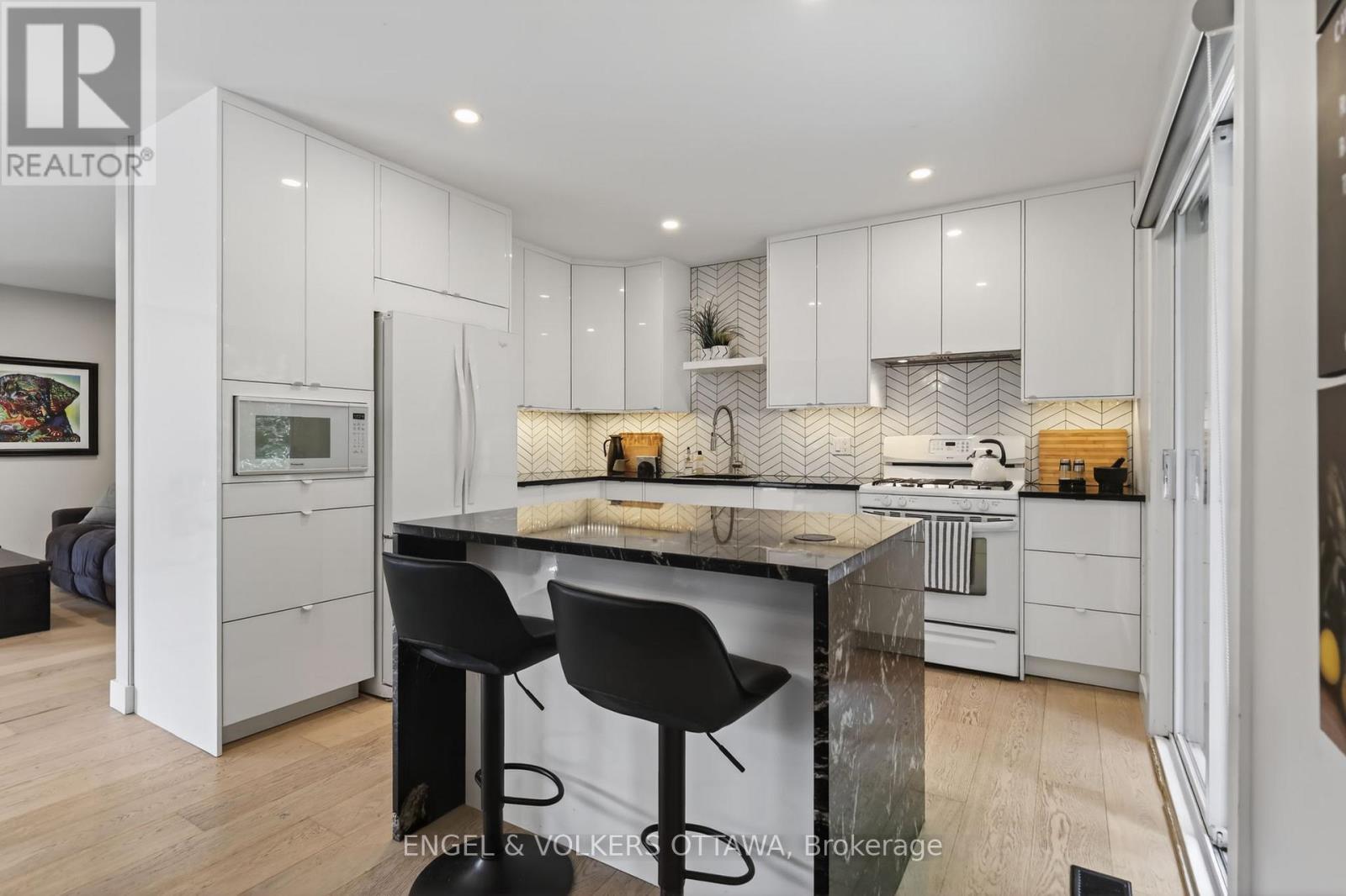 6 - 164 Mcclintock Way, Ottawa, Ontario  K2L 2A4 - Photo 15 - X13440192