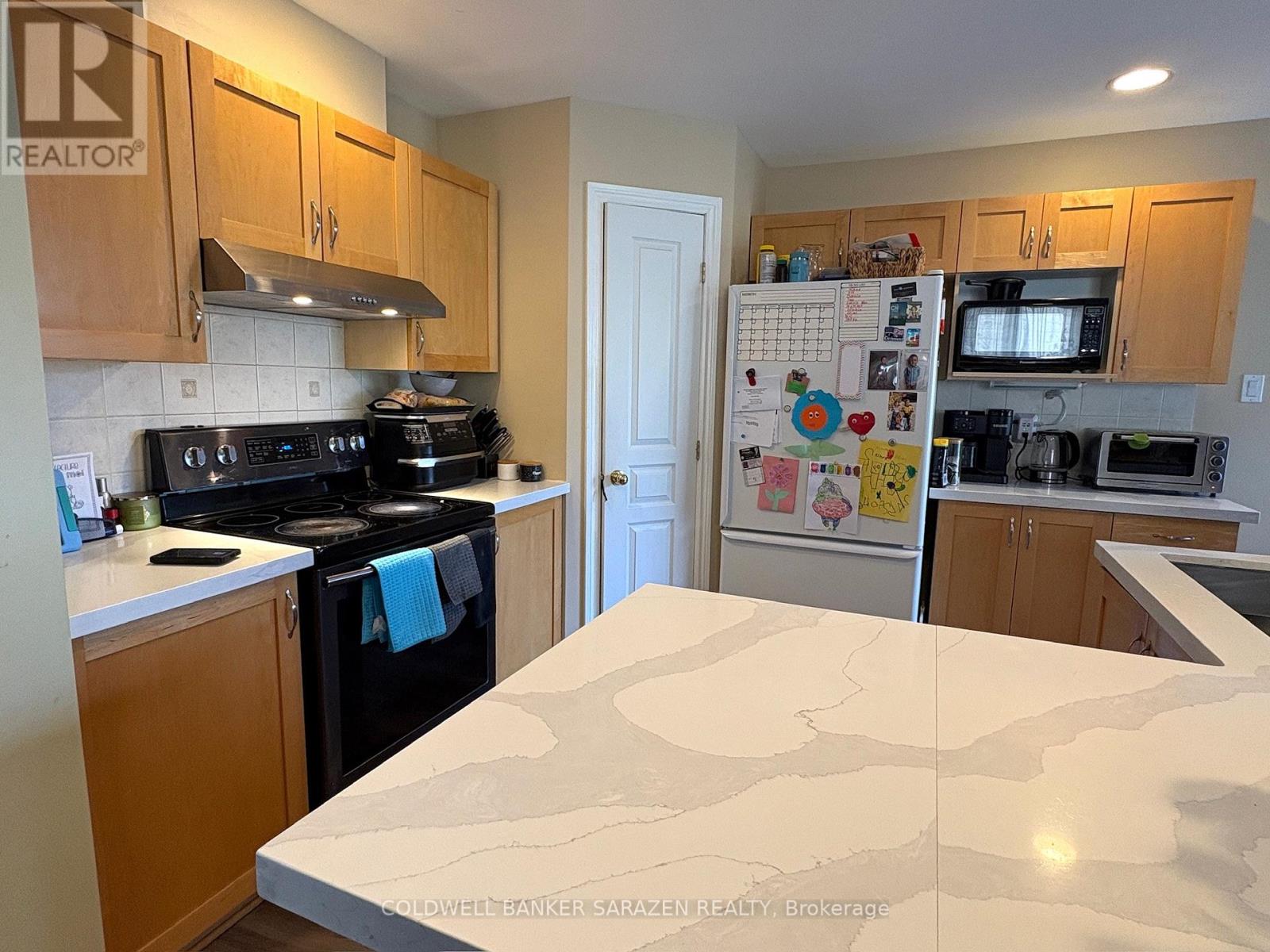 253 Saddlesmith Circle, Ottawa, Ontario  K2M 2Z1 - Photo 4 - X13440202