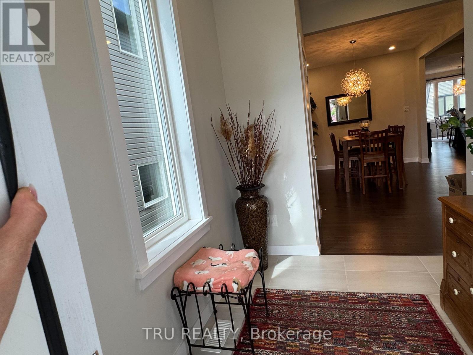 802 Sendero Way, Ottawa, Ontario  K2S 0Y9 - Photo 2 - X13440216