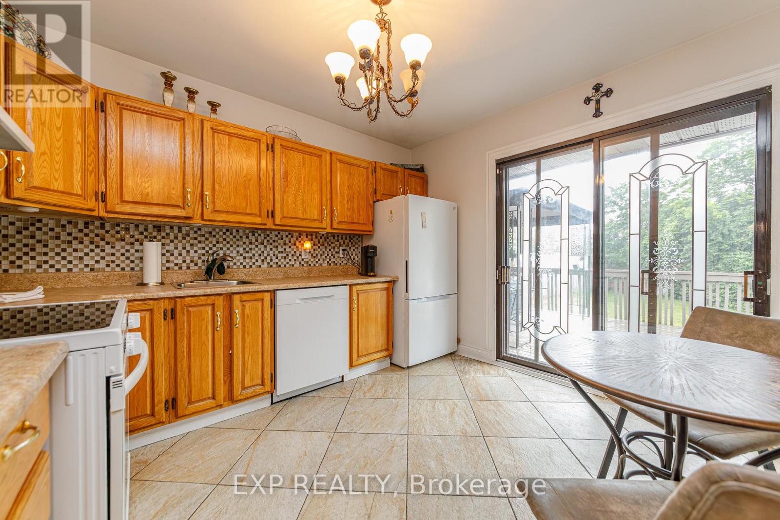 1357 Thames Street, Ottawa, Ontario  K1Z 7N3 - Photo 14 - X13440234