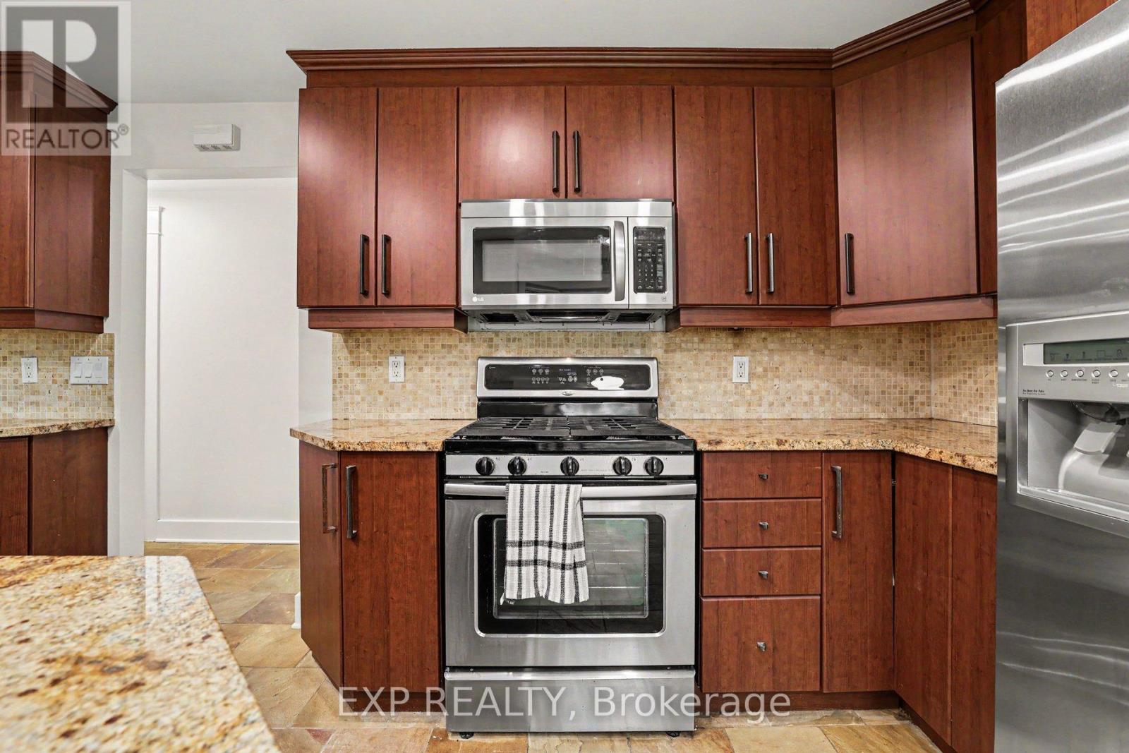 241 Anglehart Avenue, Ottawa, Ontario  K1E 2V7 - Photo 17 - X13440290