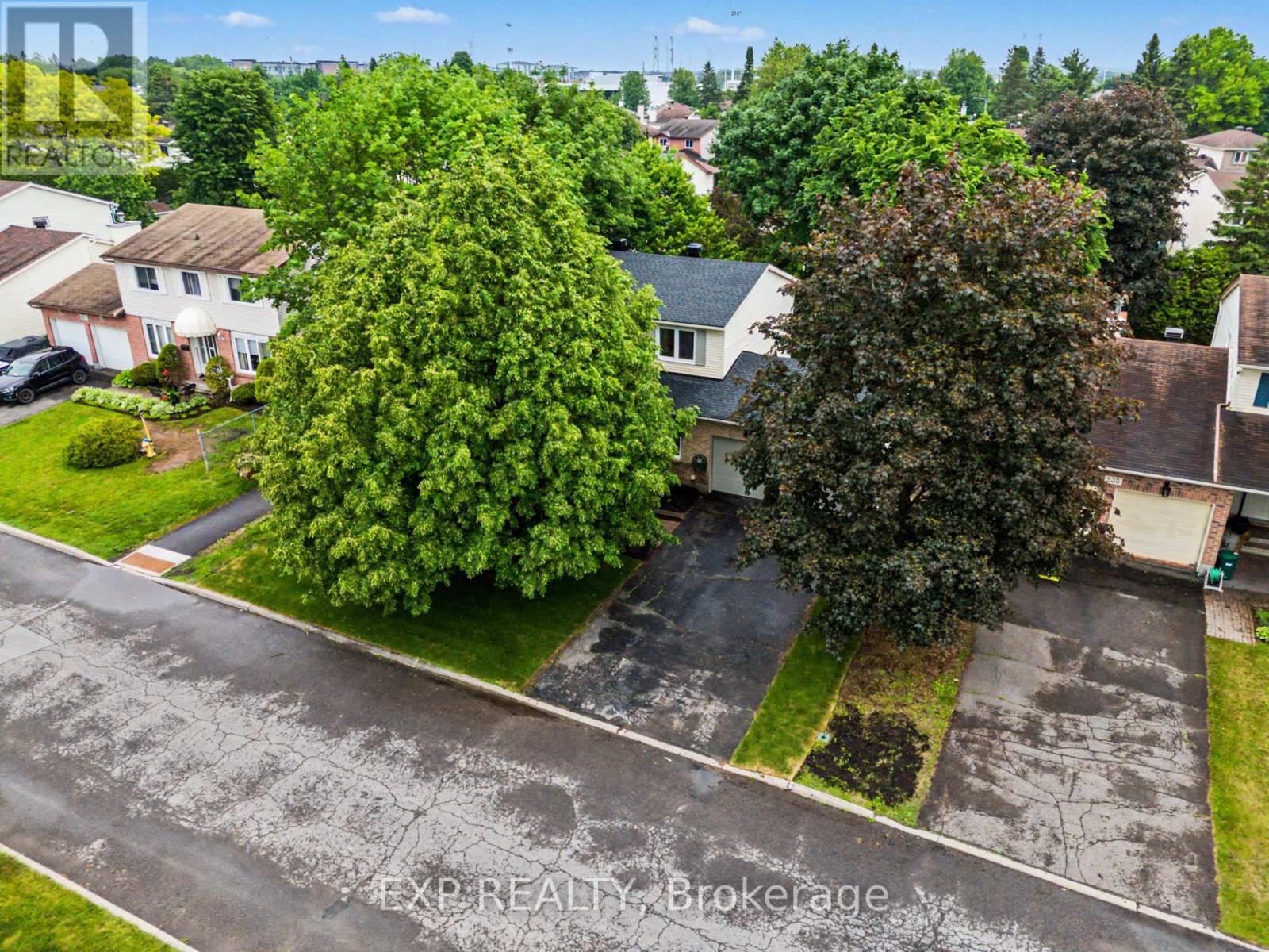 241 Anglehart Avenue, Ottawa, Ontario  K1E 2V7 - Photo 42 - X13440290